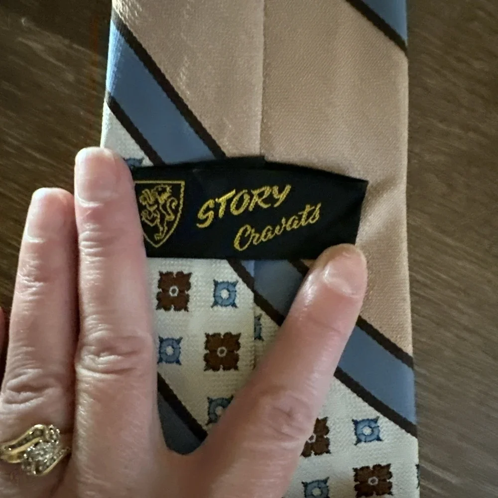 Story Cravats vintage story